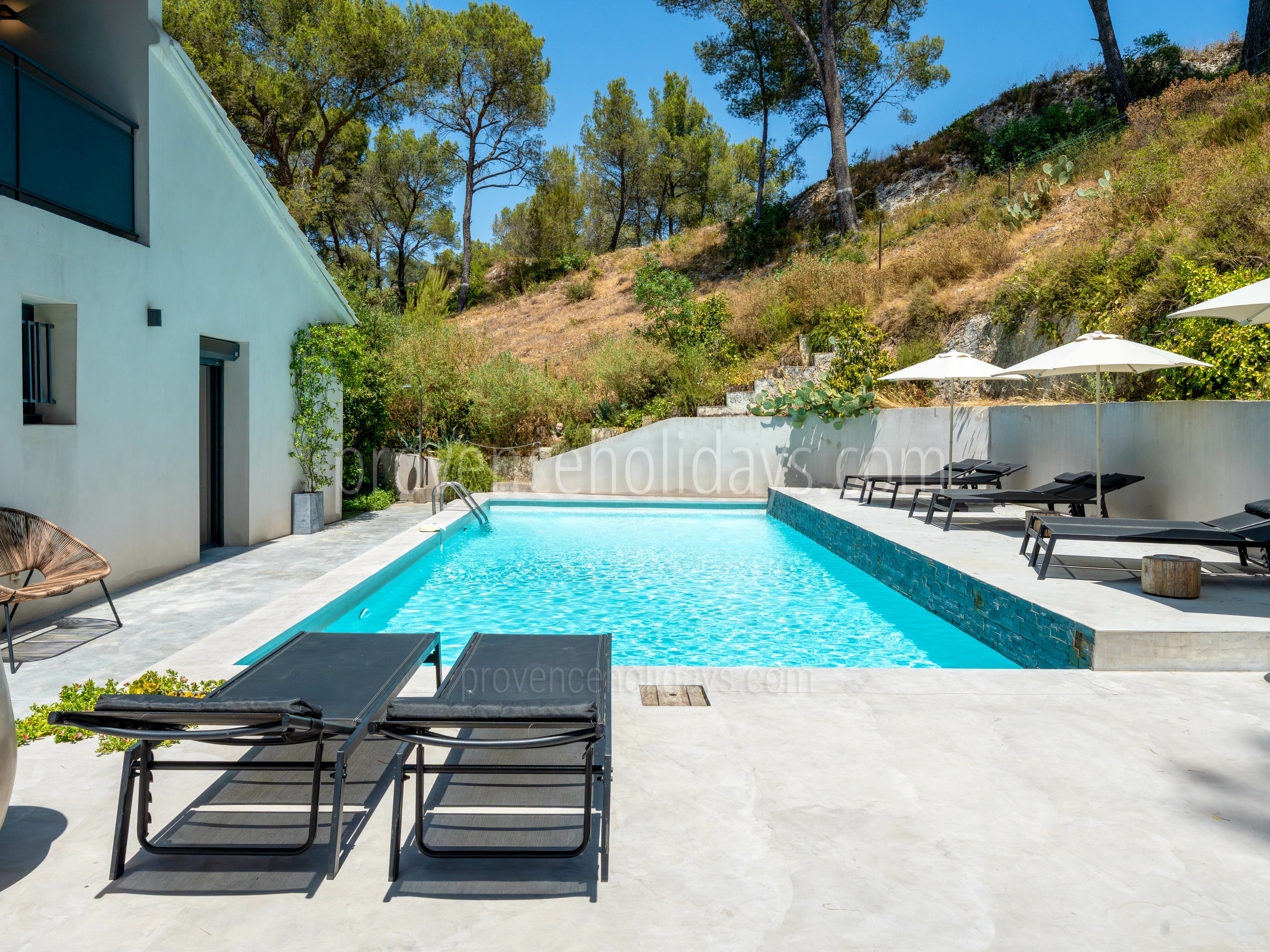 8 - Chez Chloé: Villa: Pool
