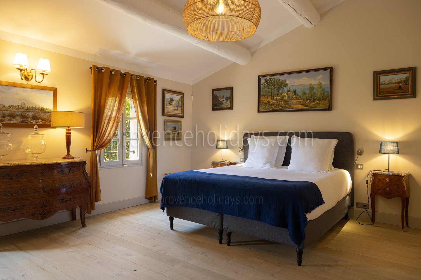 30 - Le Mas des Jardins: Villa: Bedroom