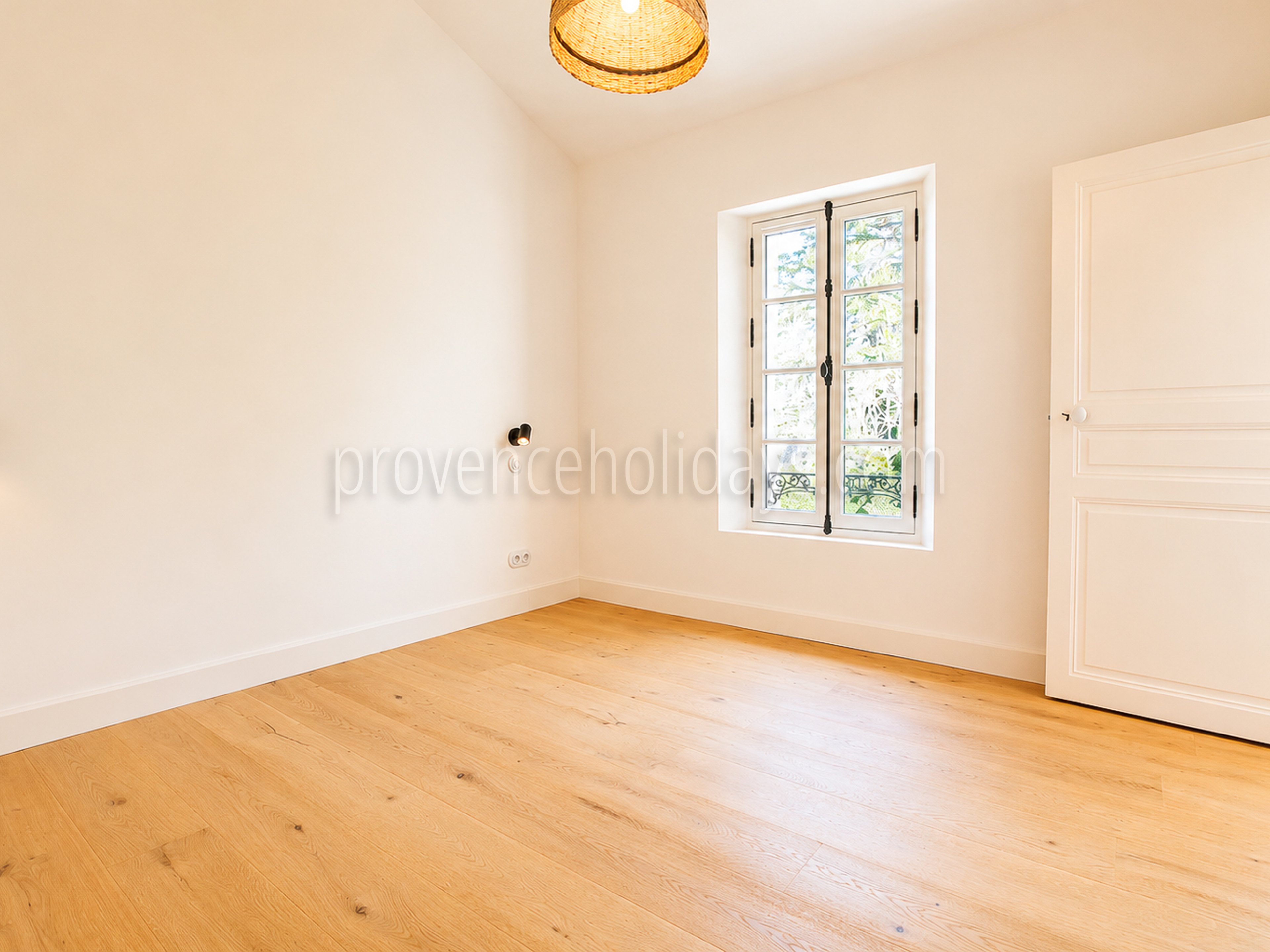 19 - Renoviertes Dorfhaus in Maussane-les-Alpilles: Villa: Bedroom