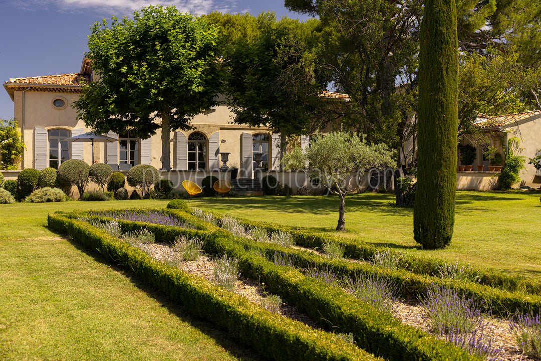 19 - Bastide de la Combe: Villa: Exterior