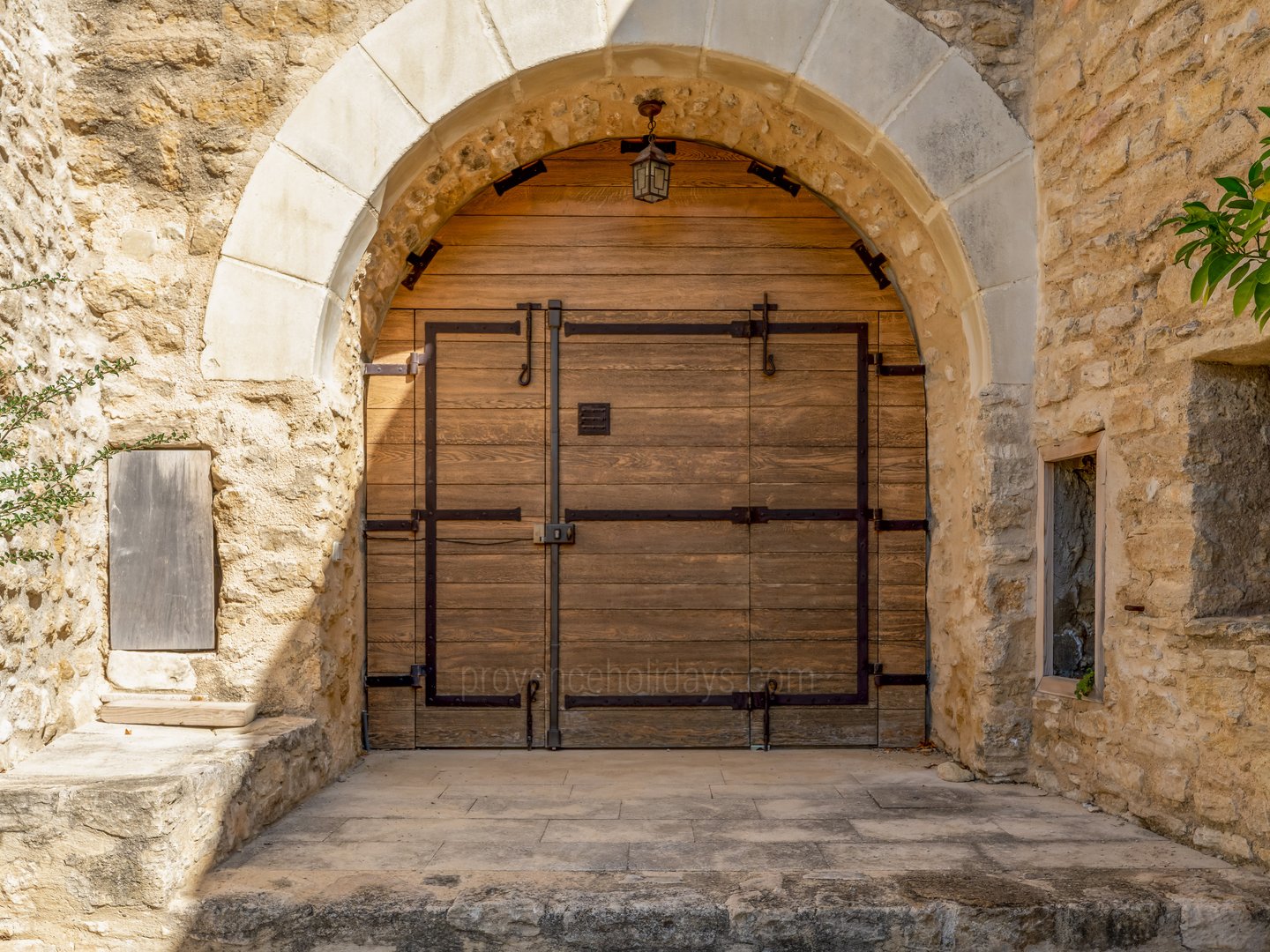 39 - Château de la Roque: Villa: Exterior