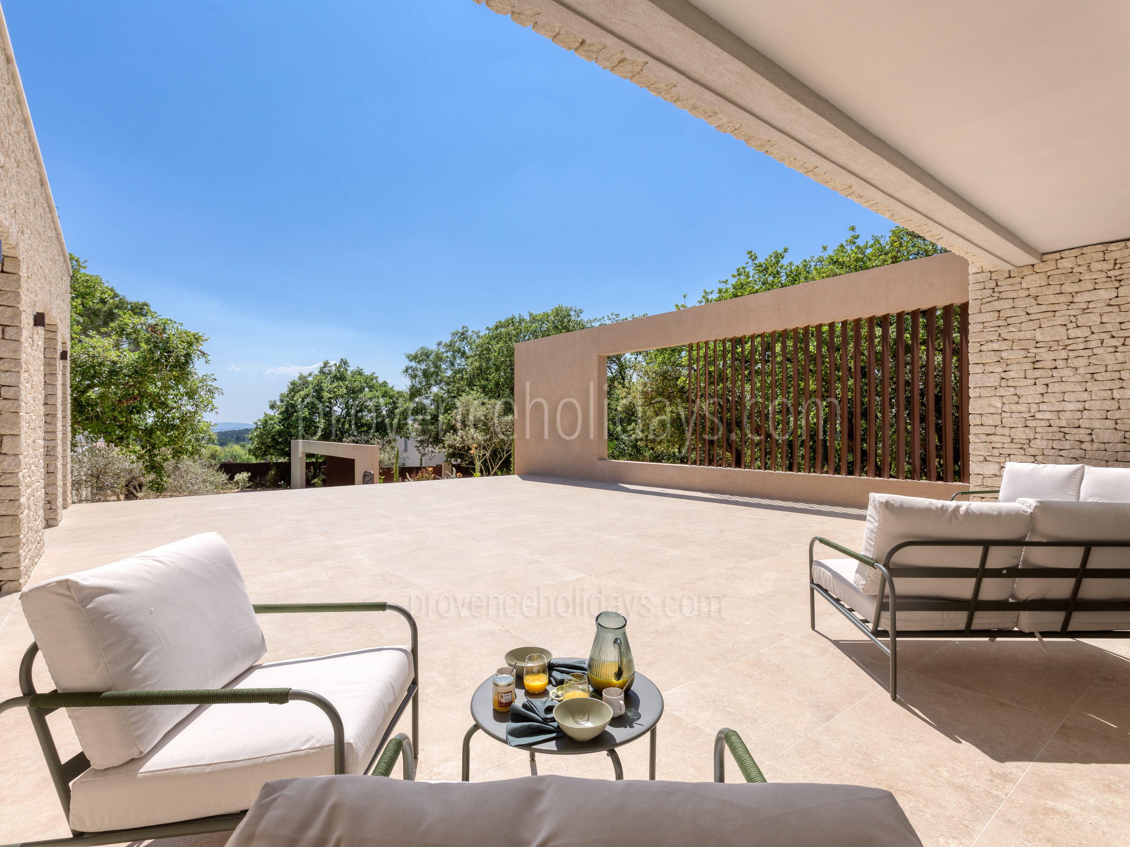 28 - Villa l\'Olivier Blanc: Villa: Exterior