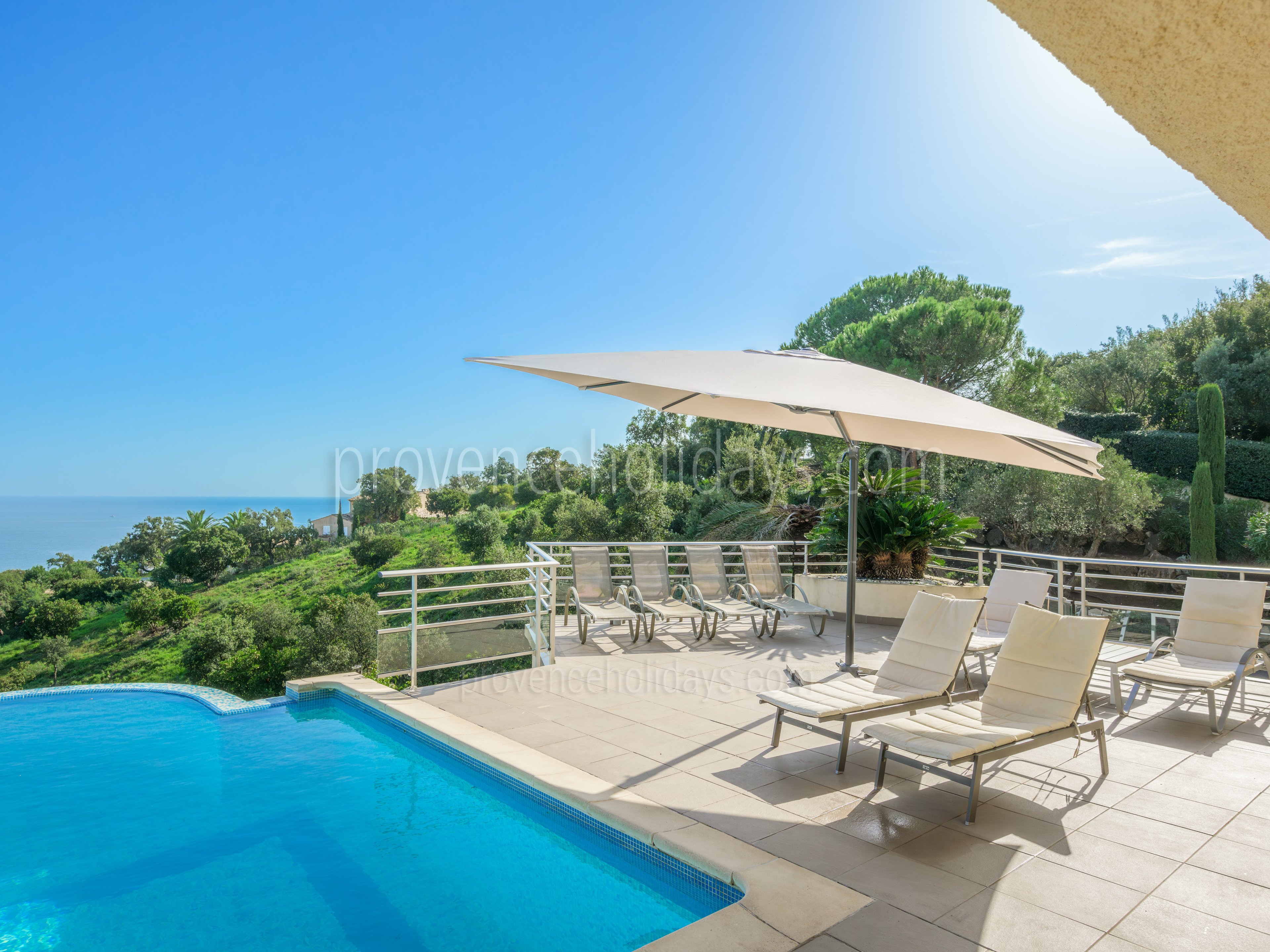35 - Villa Solaire: Villa: Pool
