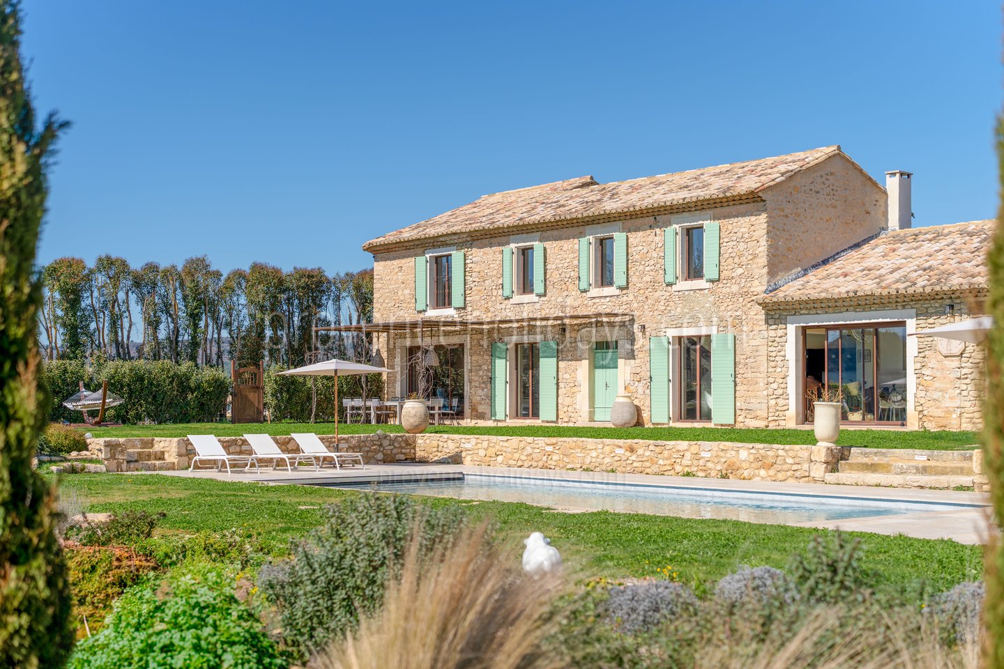 2 - Les Vignes du Luberon: Villa: Exterior