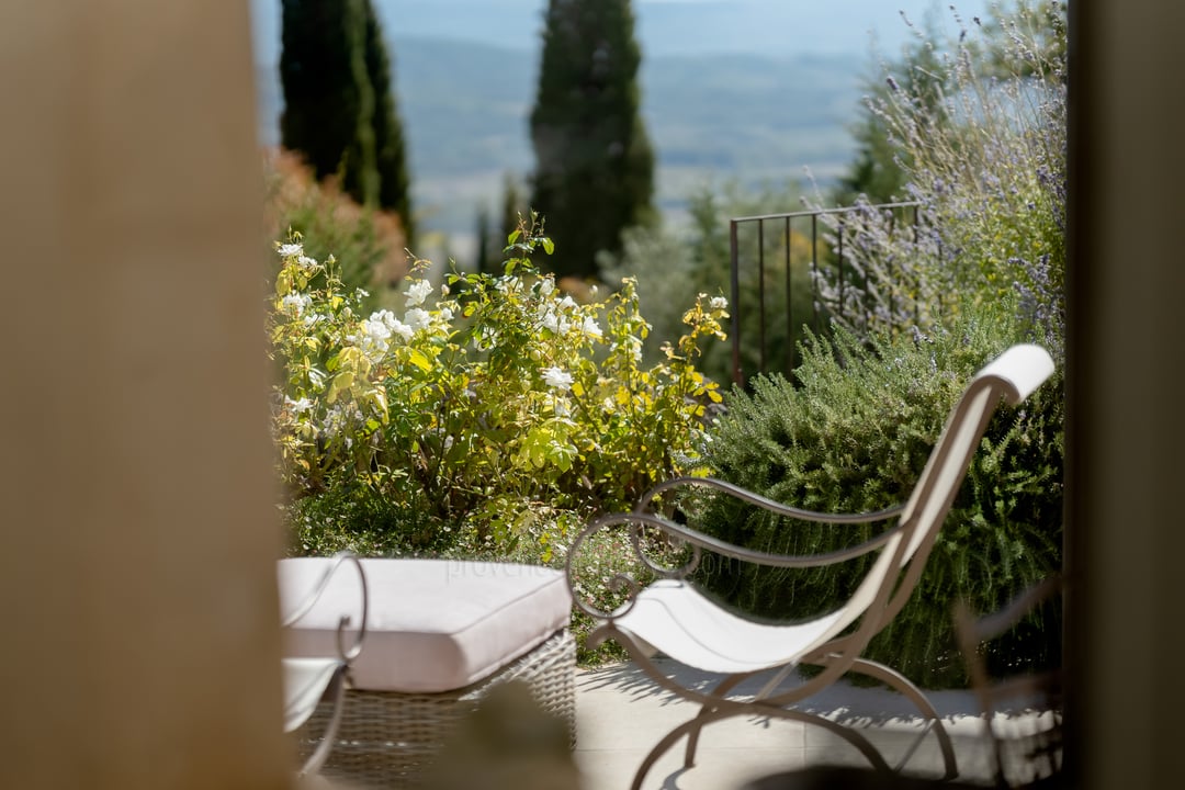 16 - Mas du Petit Luberon: Villa: Exterior