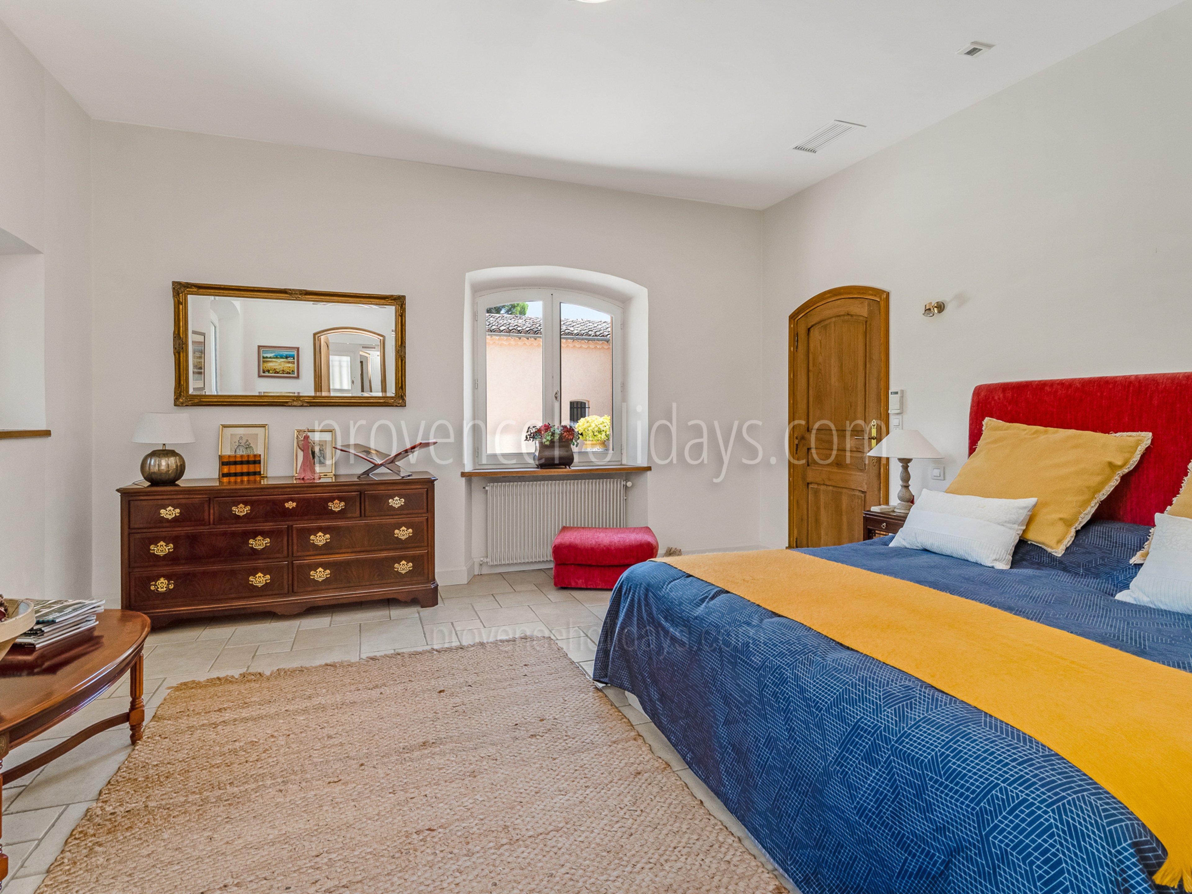 14 - Bastide des Figuiers: Villa: Bedroom
