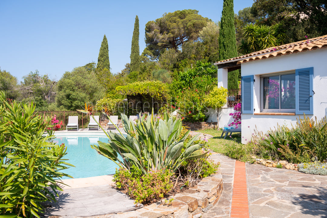 9 - Villa Cassiopée: Villa: Pool