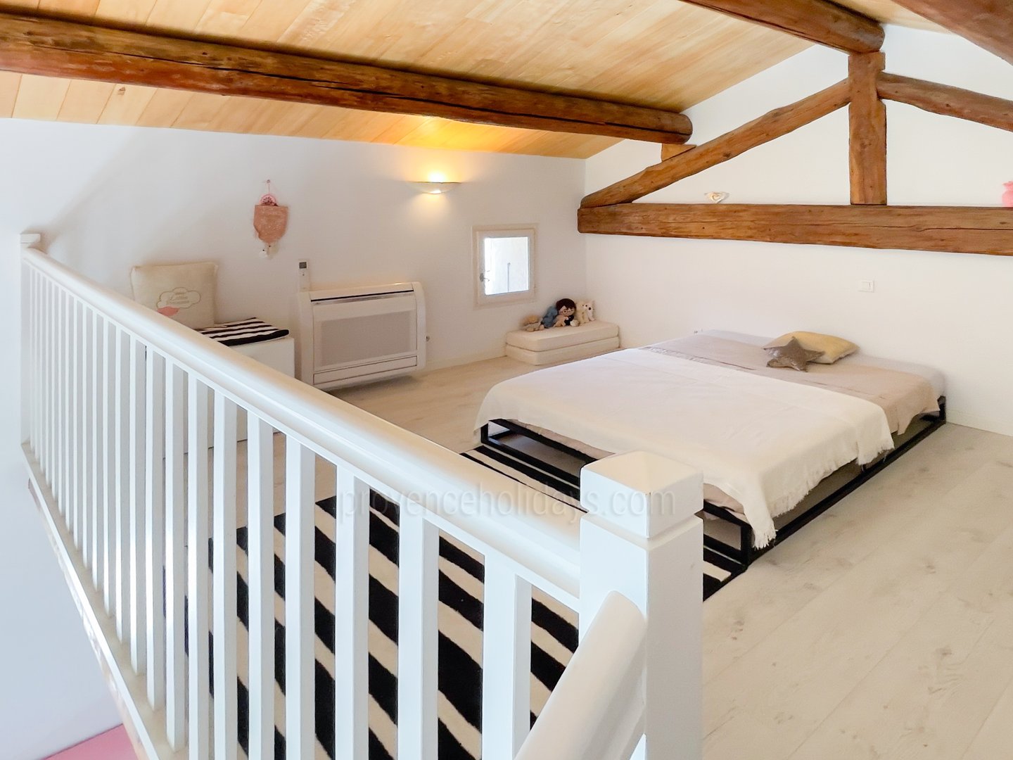 50 - Le Mas Chopin: Villa: Bedroom