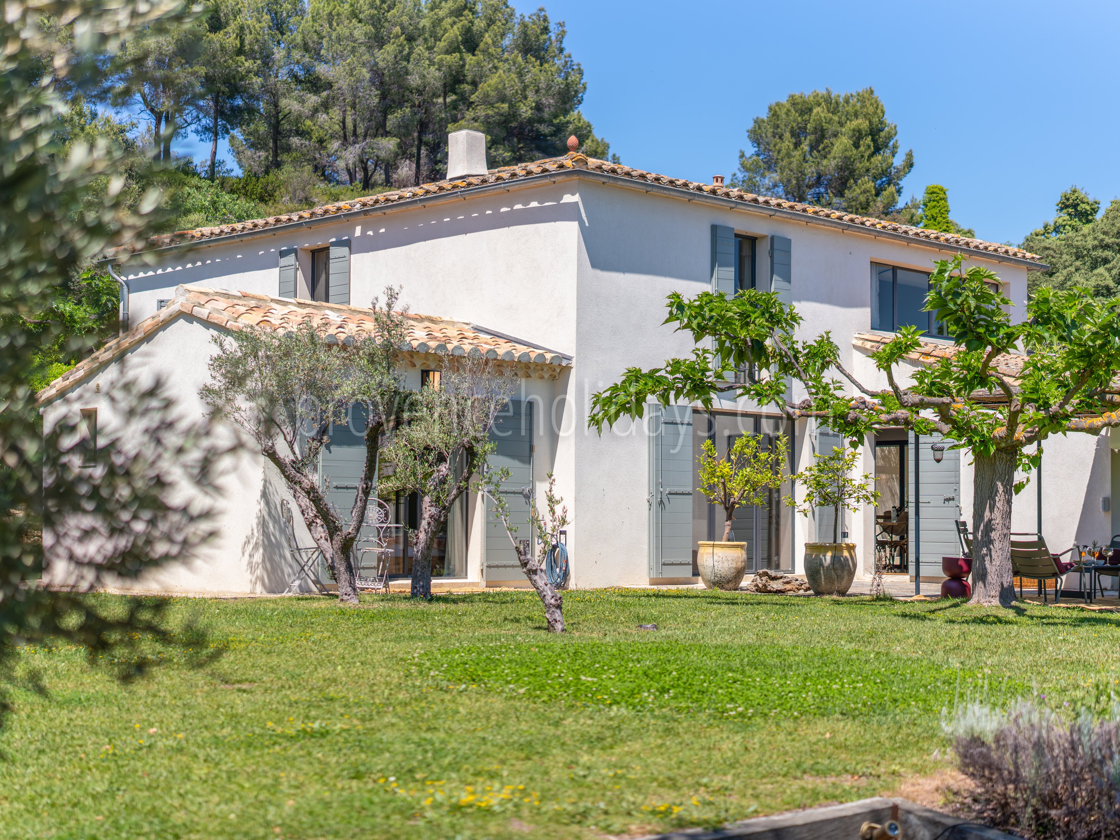 9 - Mas de la Burlande: Villa: Exterior
