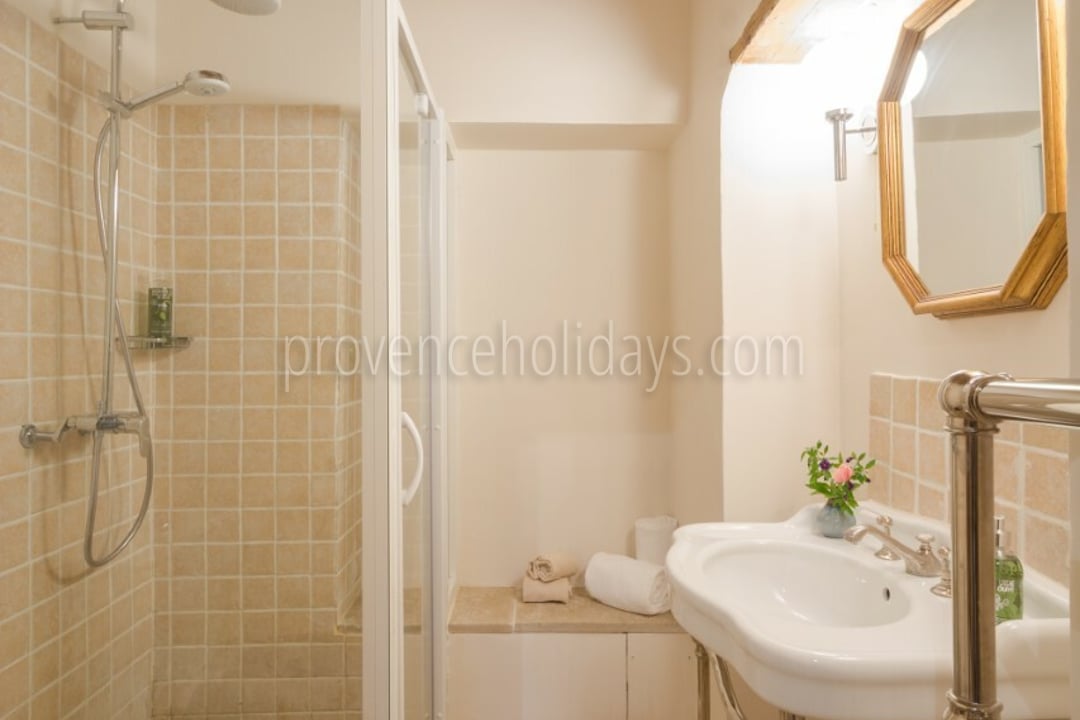 44 - Domaine d\'Uzès: Villa: Bathroom