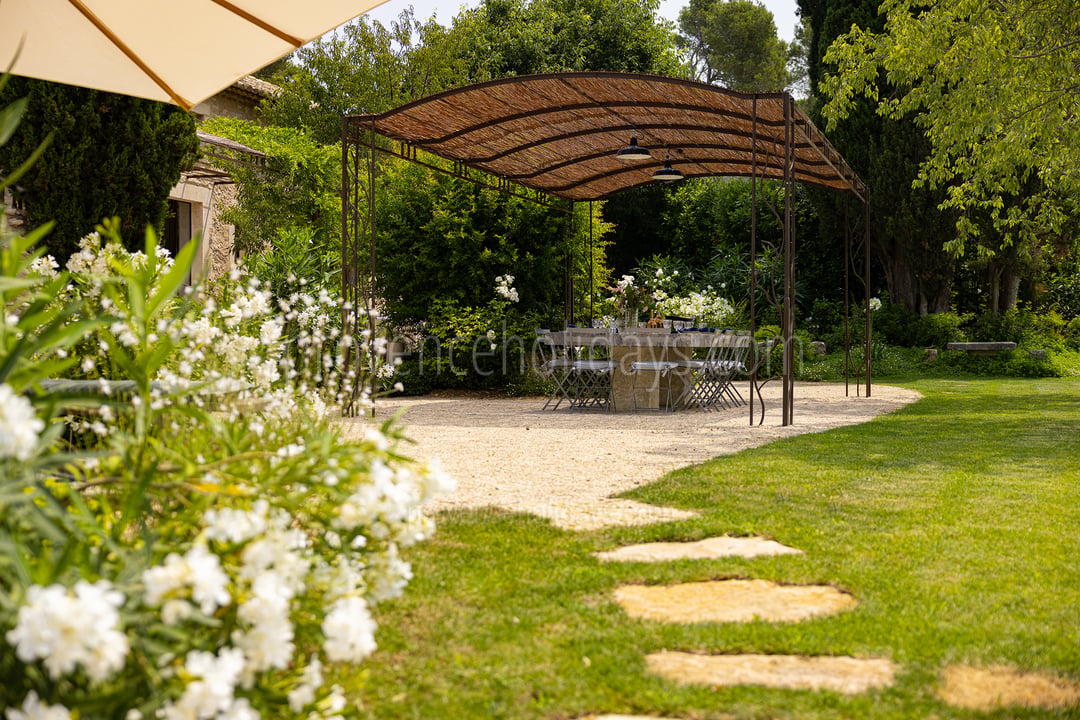 36 - Le Mas Secret: Villa: Exterior