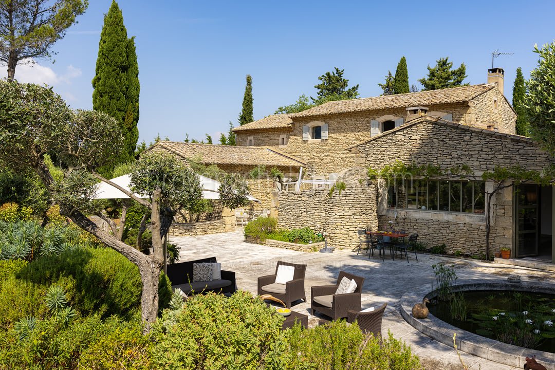 26 - Mas de Tournesol: Villa: Exterior