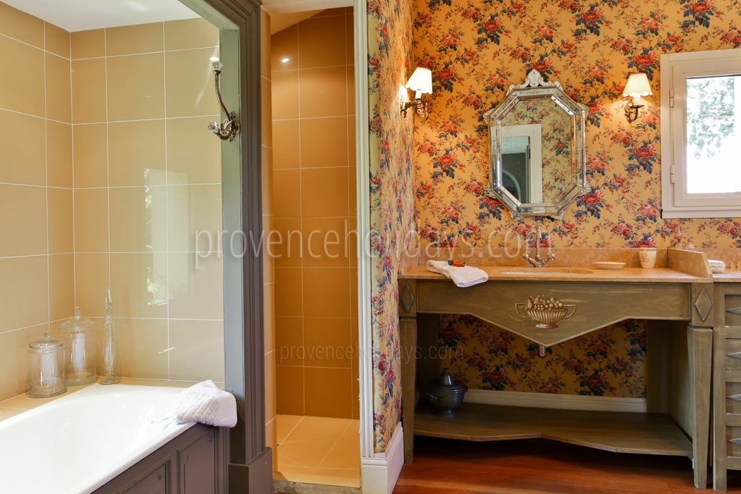 10 - Le Domaine des Cyprès: Villa: Interior