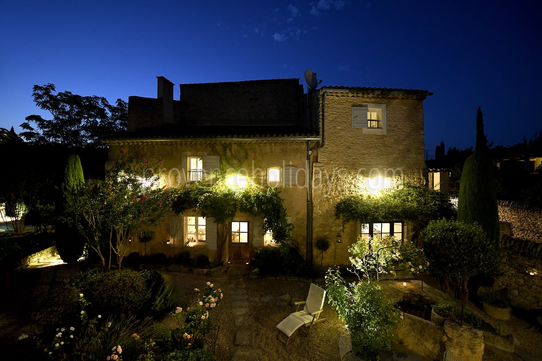 16 - Mas Cabrières: Villa: Exterior