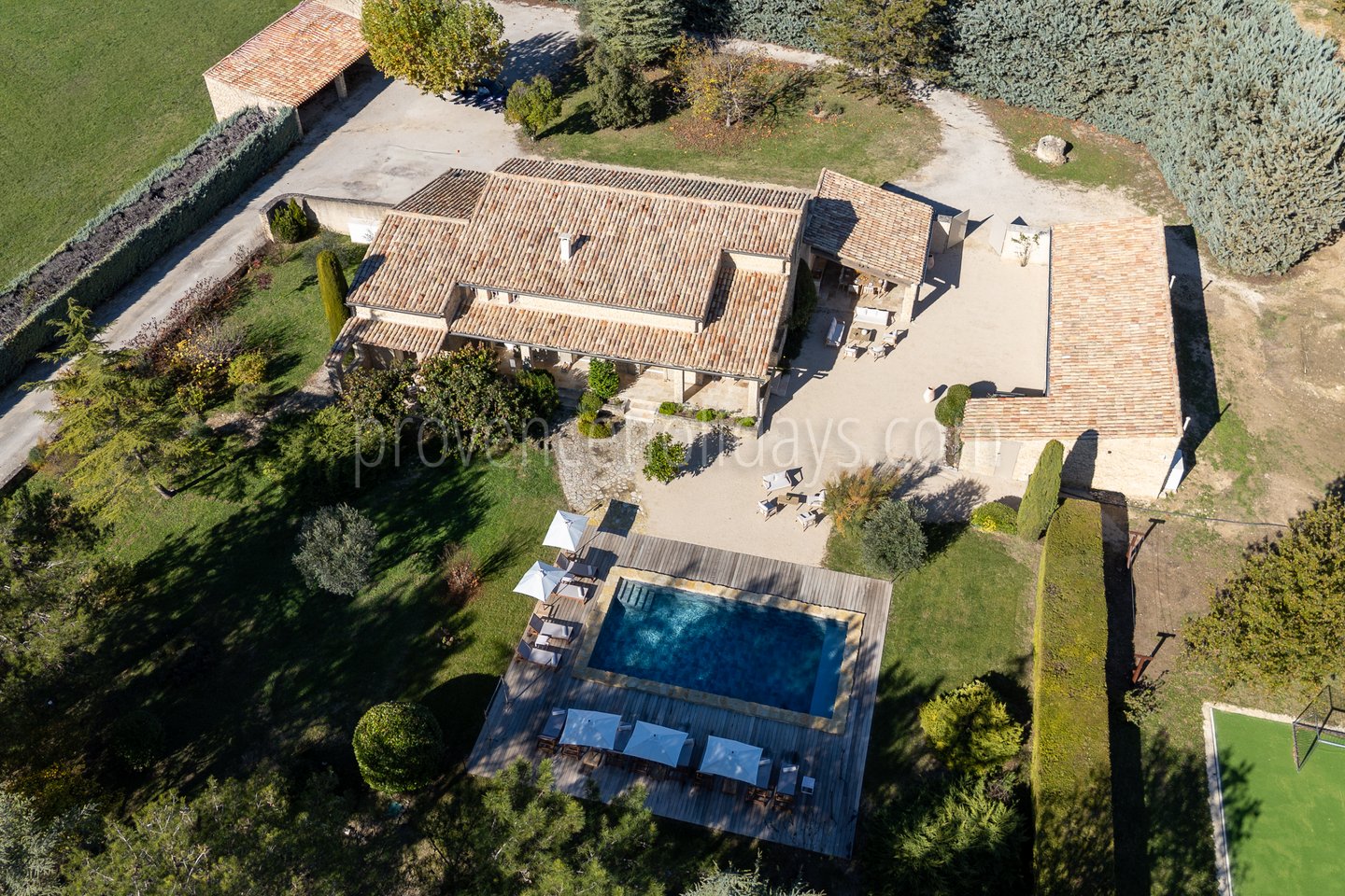 30 - Villa Serenité du Luberon: Villa: Exterior