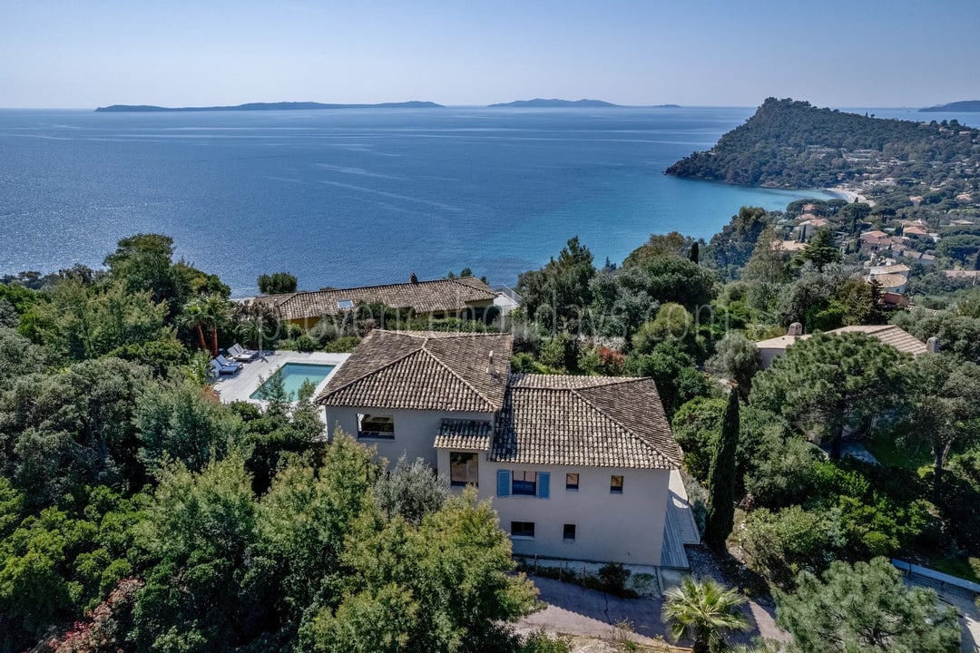 Villa avec vue mer panoramique au Rayol-Canadel-sur-Mer