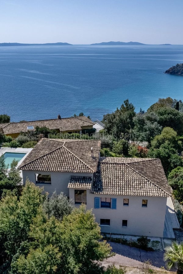 1 - Renovierte Villa in Rayol-Canadel-sur-Mer: Villa: Exterior