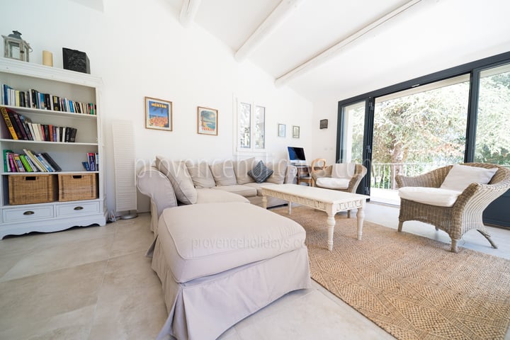 10 - Le Clos du Luberon: Villa: Interior