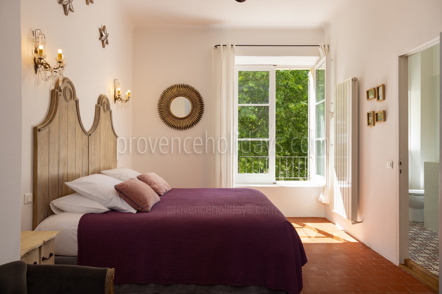 36 - Petite Bastide de Goult: Villa: Bedroom - Orion