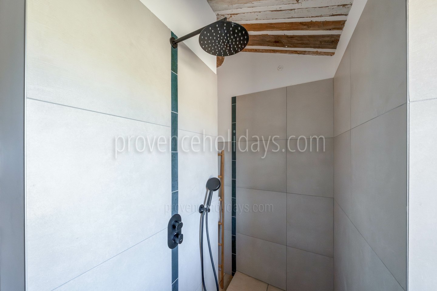 33 - Les Vignes du Luberon: Villa: Bathroom