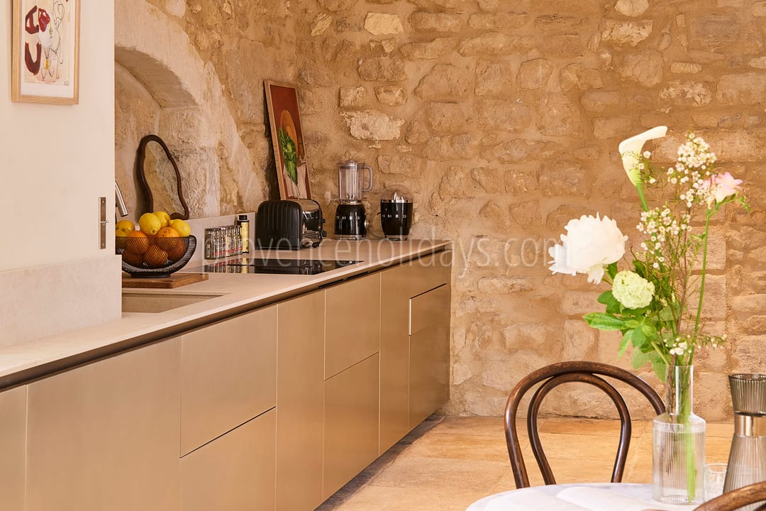 25 - Maison Tourelle: Villa: Interior