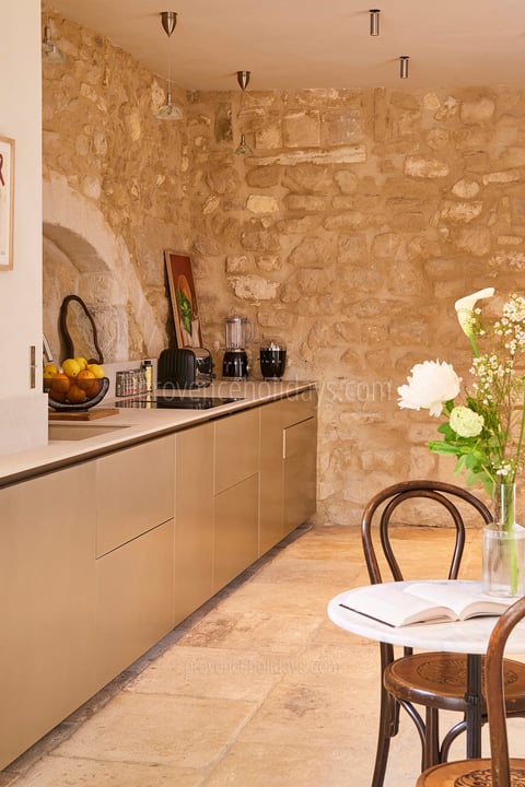 25 - Maison Tourelle: Villa: Interior