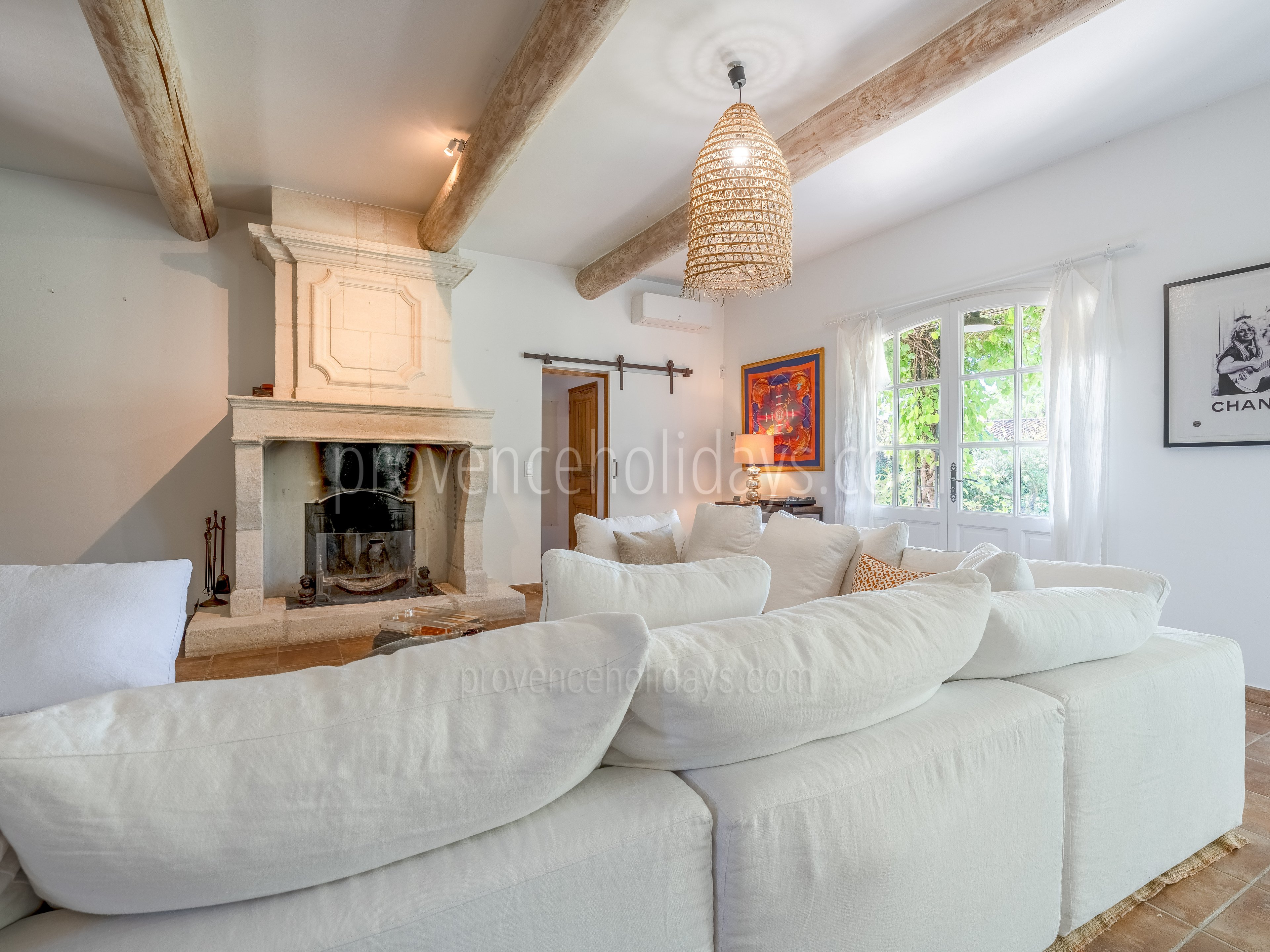 26 - Maison Ferdinand: Villa: Interior