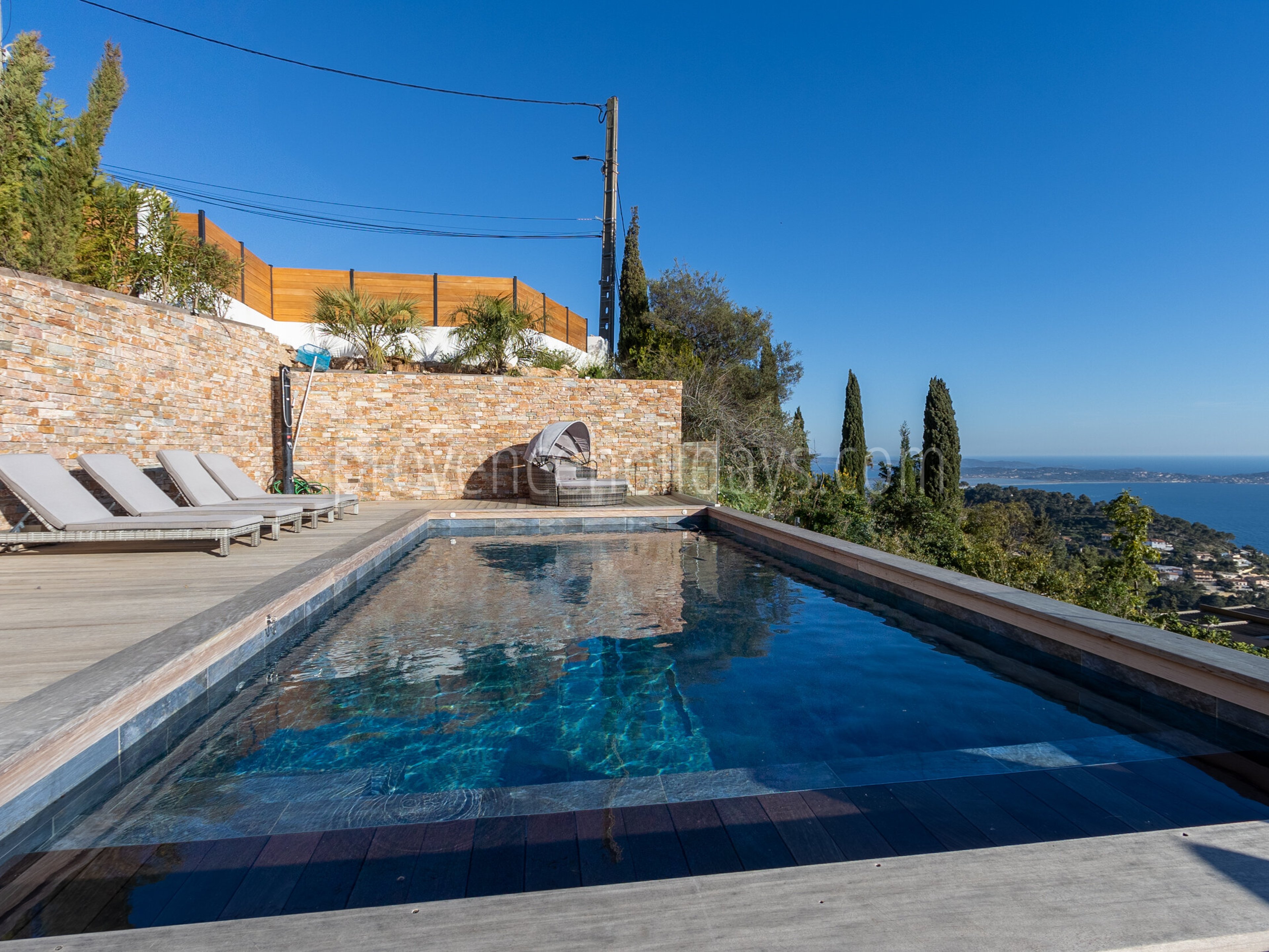 20 - Villa Cali: Villa: Pool