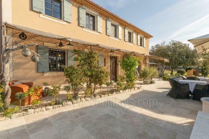 Holiday villa in Murs, The Luberon