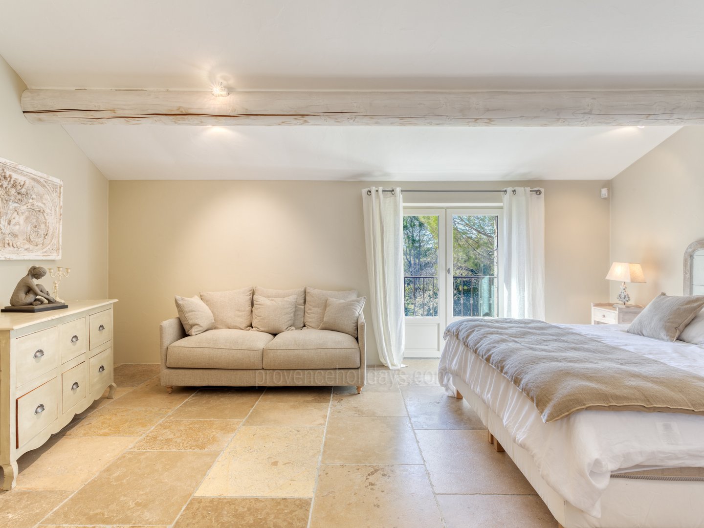25 - Le Mas de l\'Ouest: Villa: Bedroom