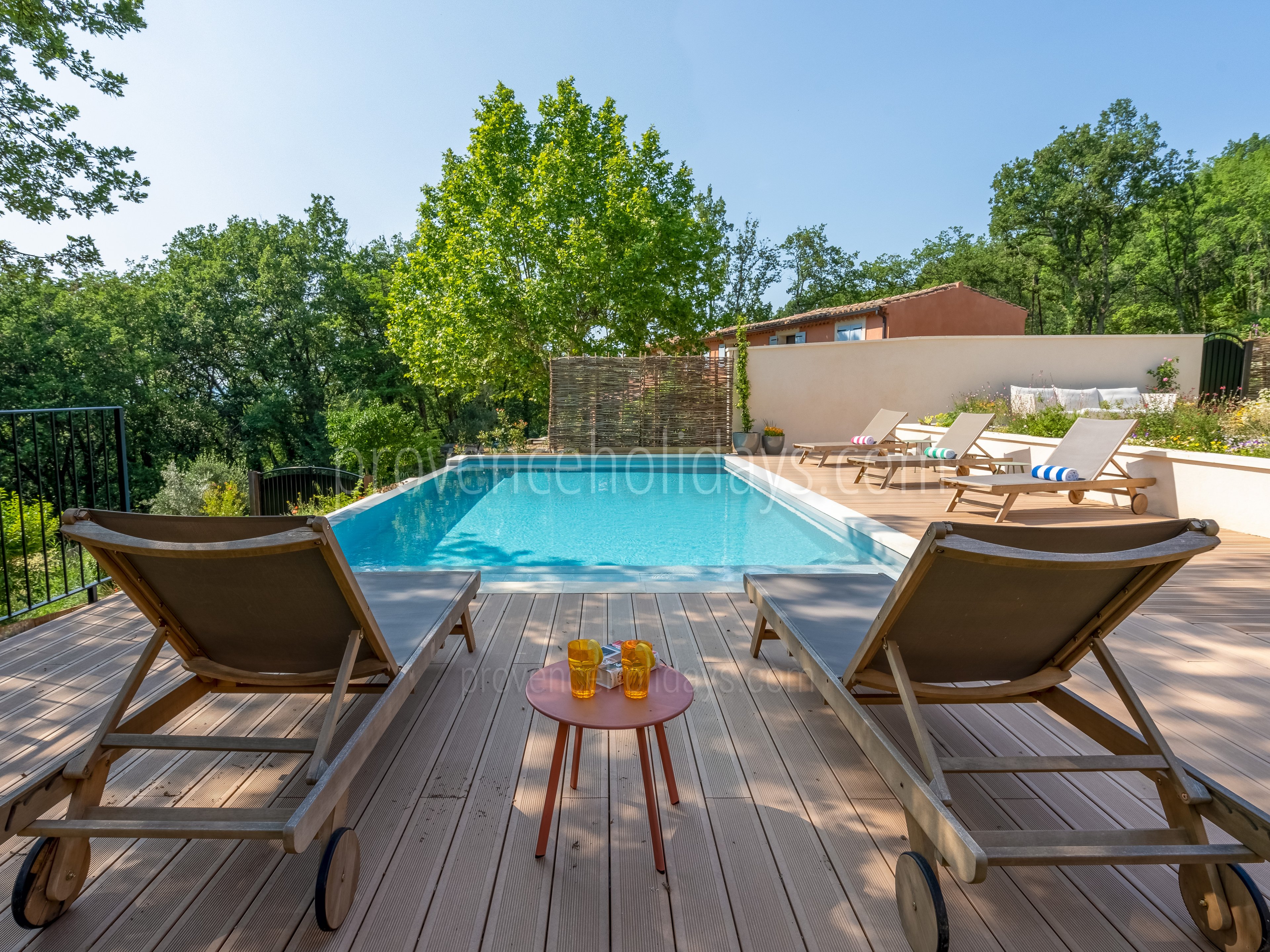 13 - Les Maisons de Saignon: Villa: Pool