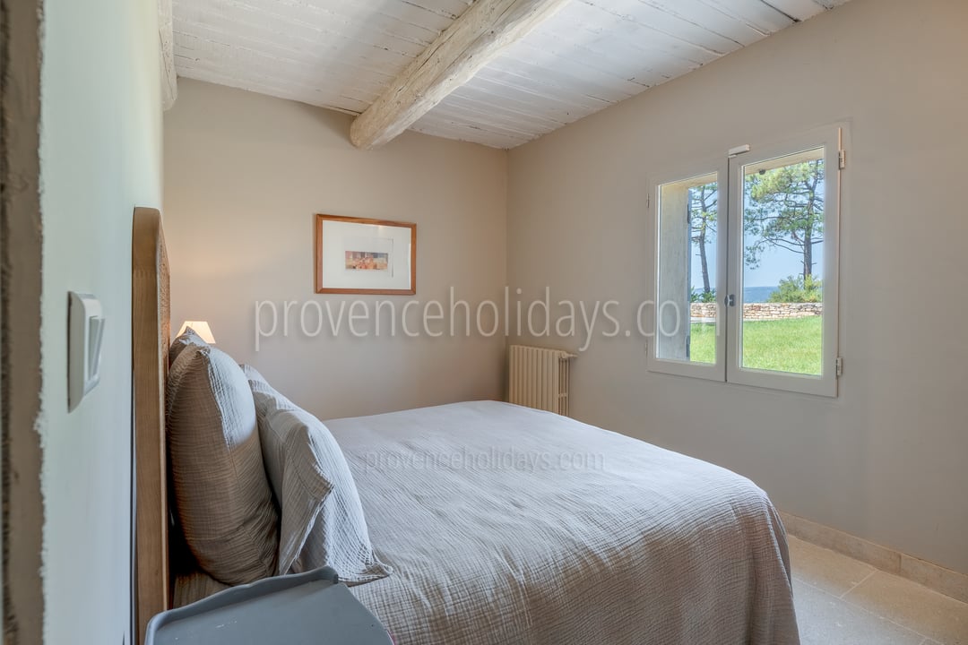 15 - La Maison des Ocres: Villa: Bedroom