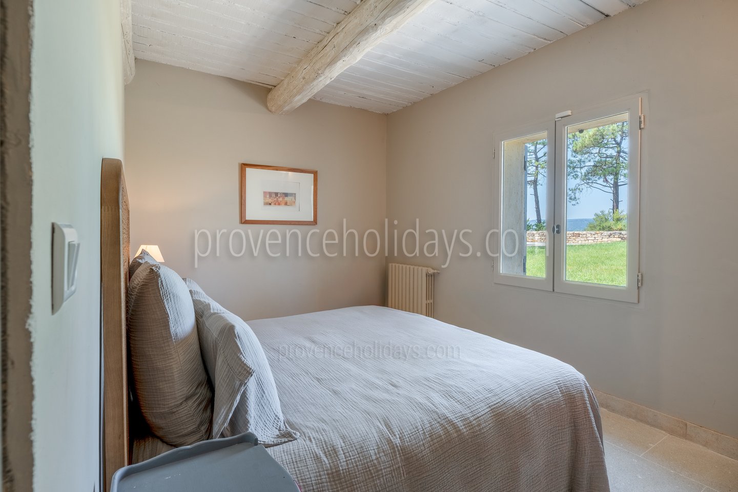 15 - La Maison des Ocres: Villa: Bedroom
