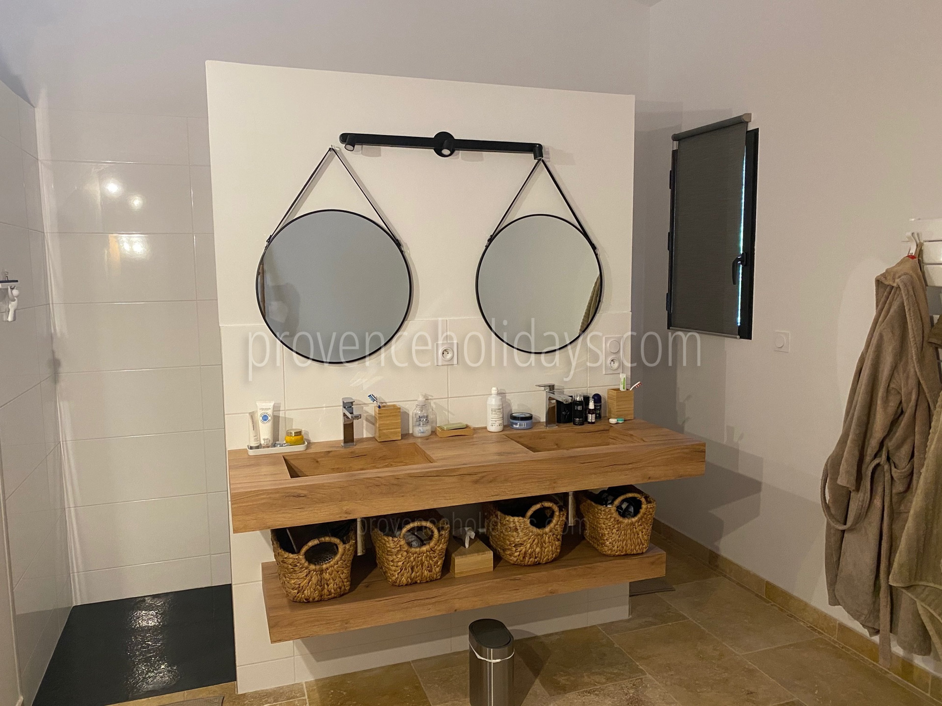 36 - Maison Poulinas: Villa: Bathroom