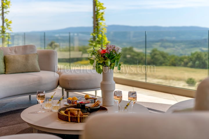 22 - Eden-en-Provence: Villa: Exterior
