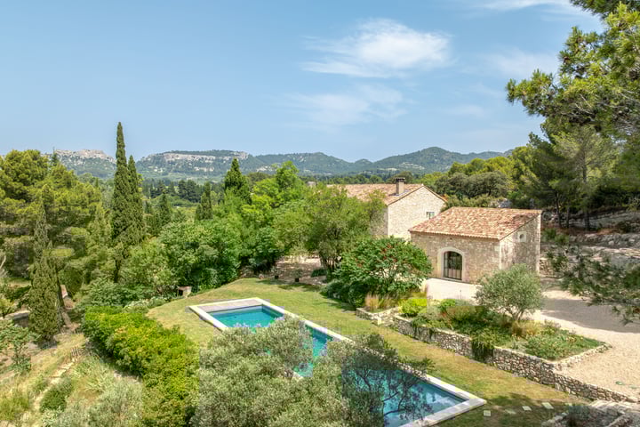 Feriebolig i Les Baux-de-Provence, Alpillene