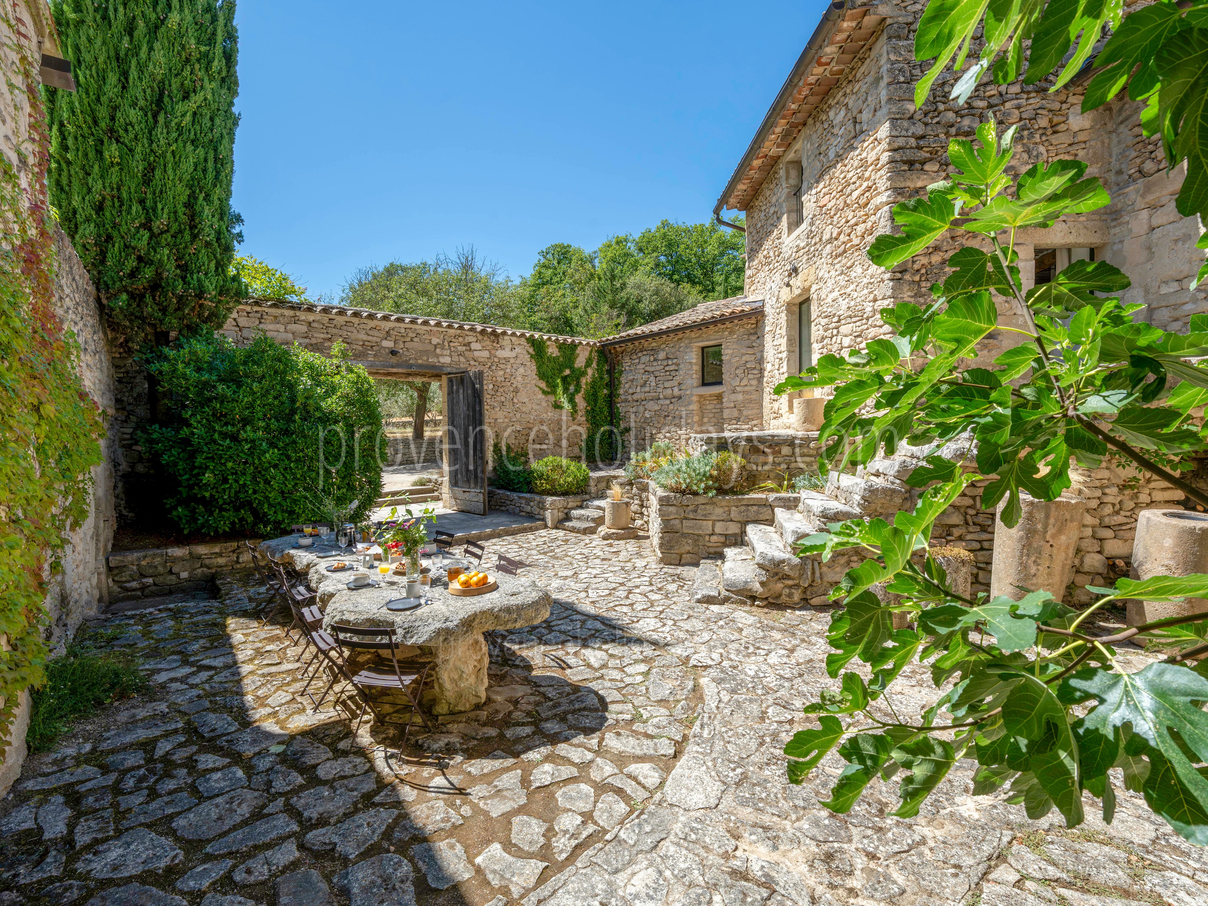 46 - Le Vallon Secret: Villa: Exterior