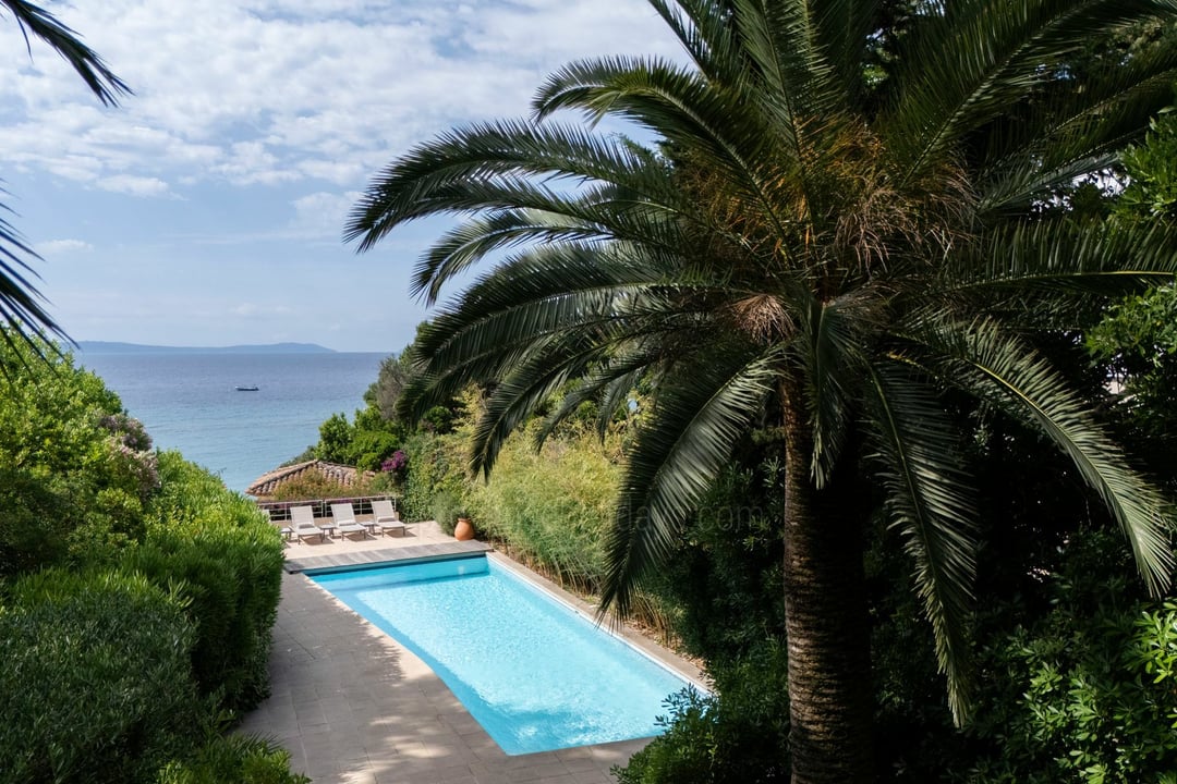 2 - Villa Luna: Villa: Pool