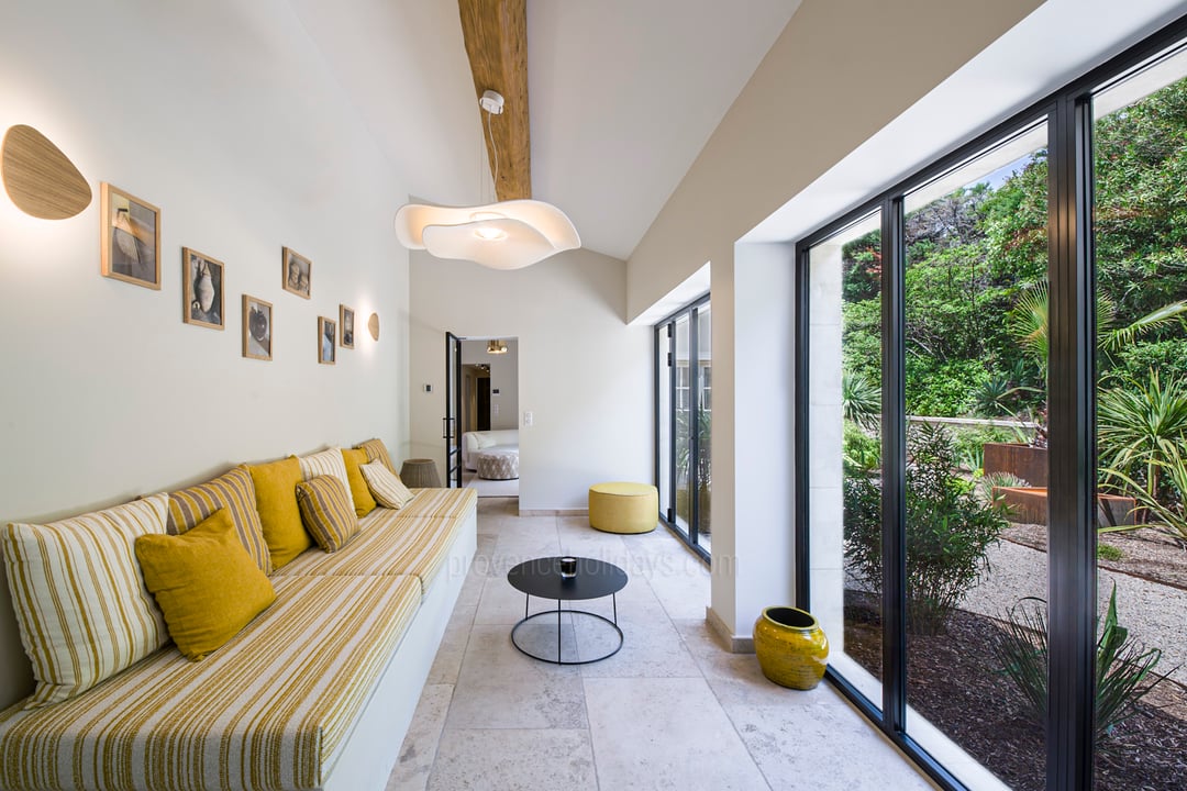12 - Mas Cérès: Villa: Interior