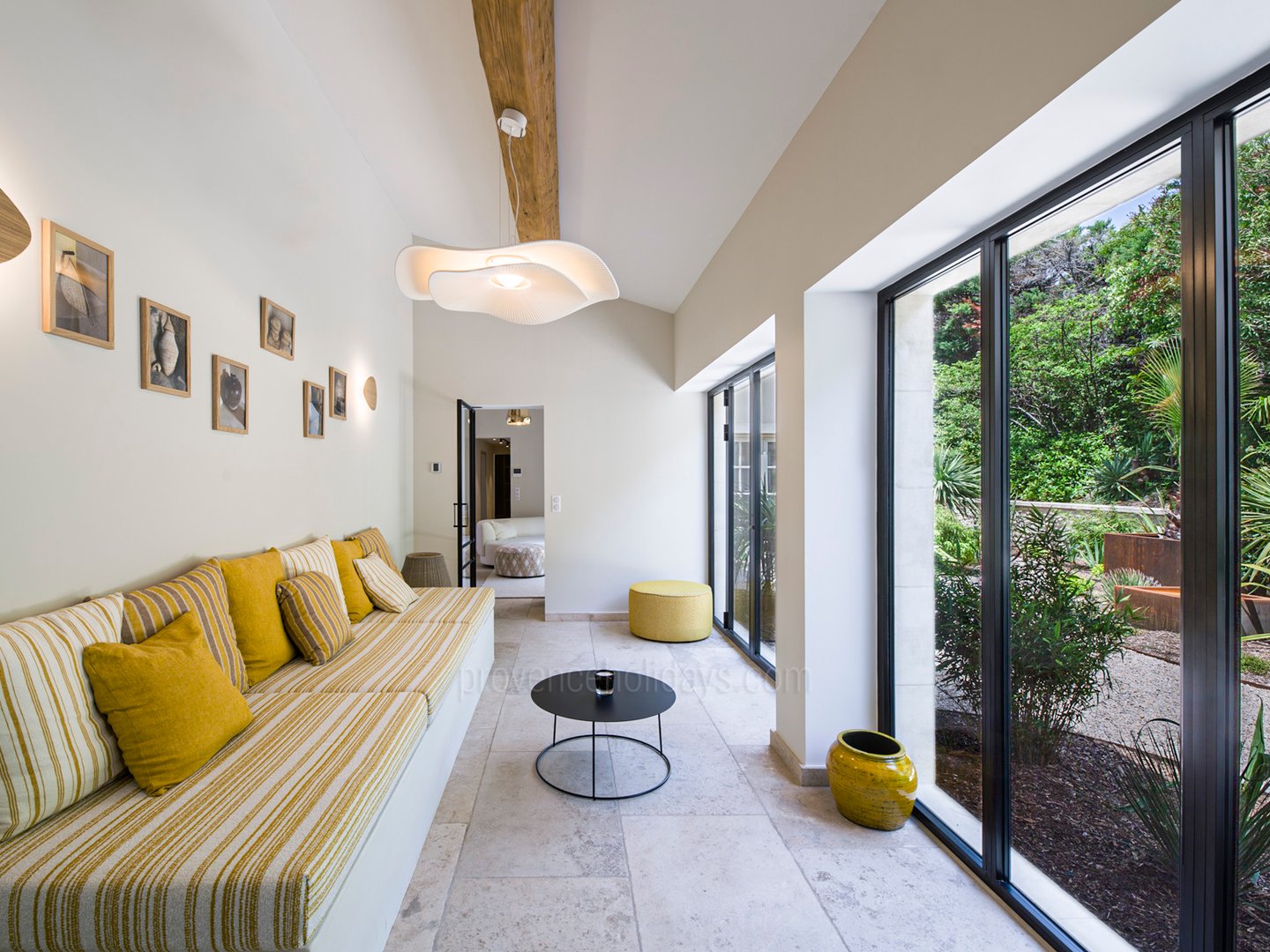 12 - Mas Cérès: Villa: Interior