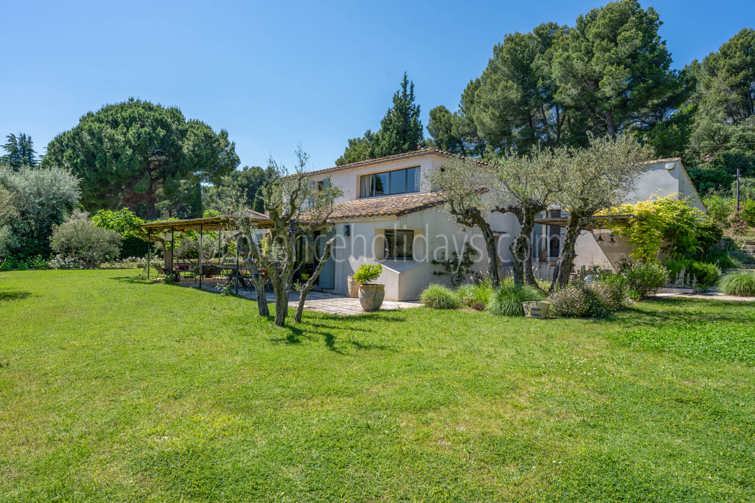 20 - Mas de la Burlande: Villa: Exterior