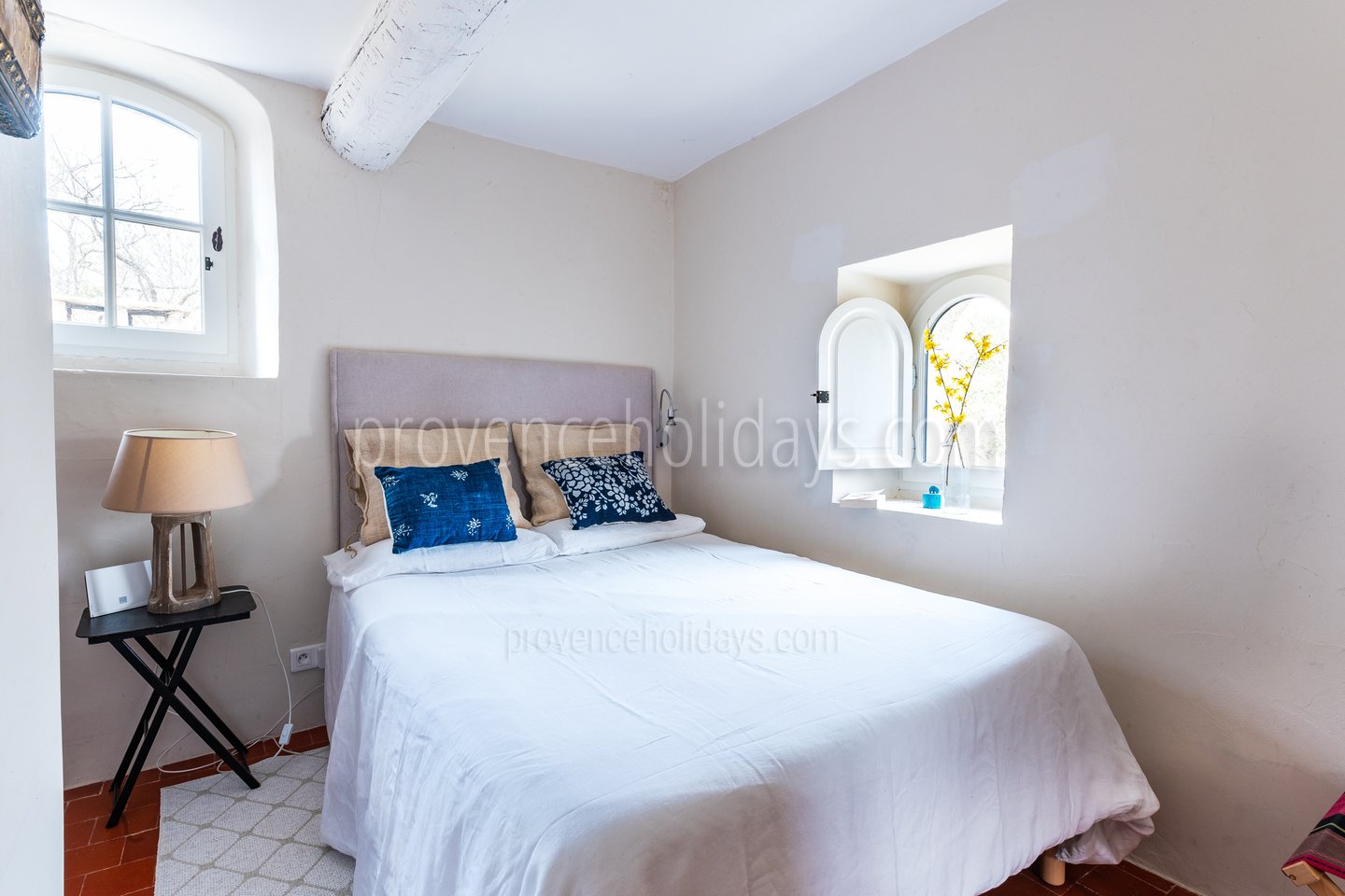 32 - Maison du Soleil: Villa: Bedroom