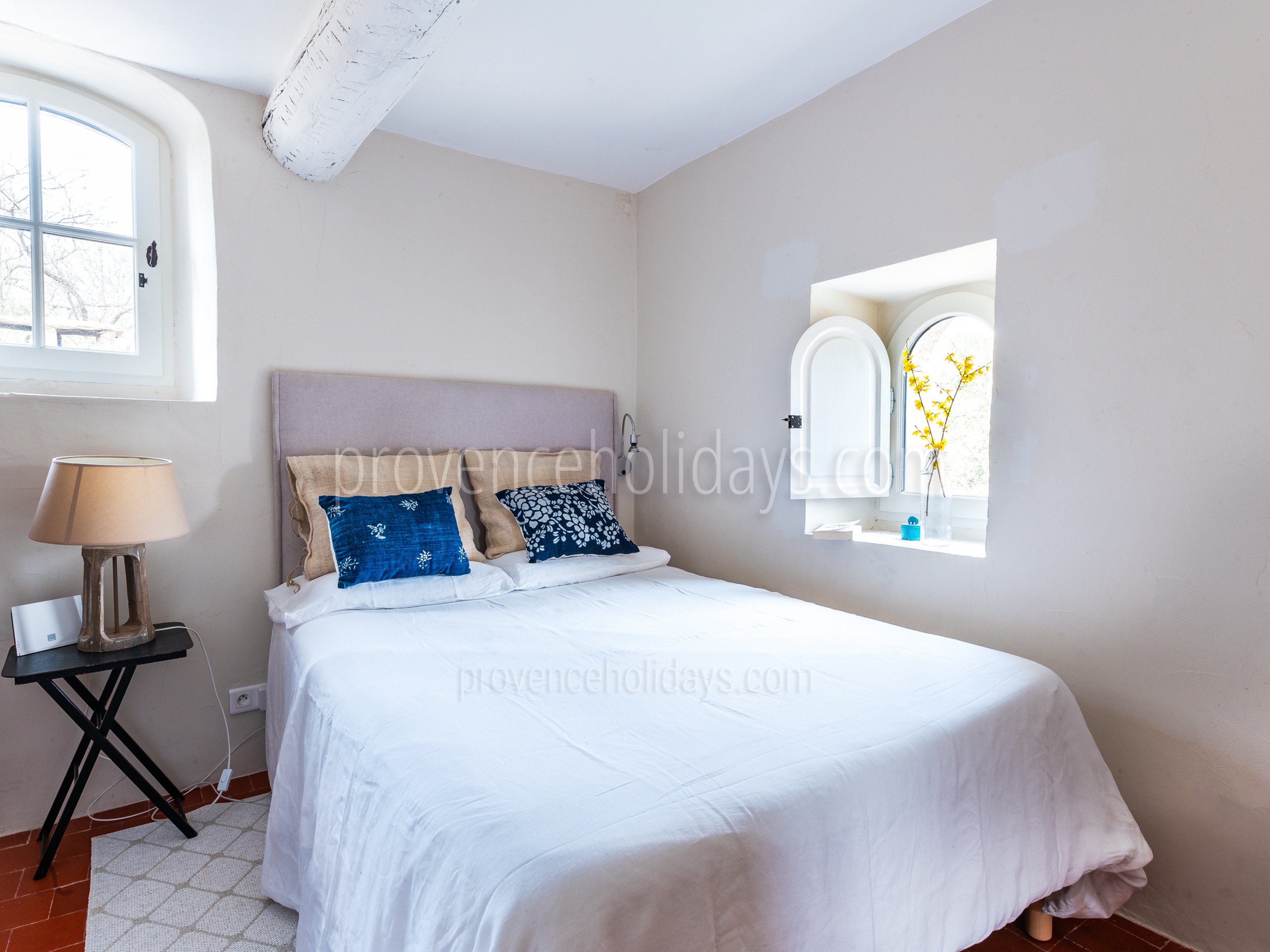 32 - Maison du Soleil: Villa: Bedroom