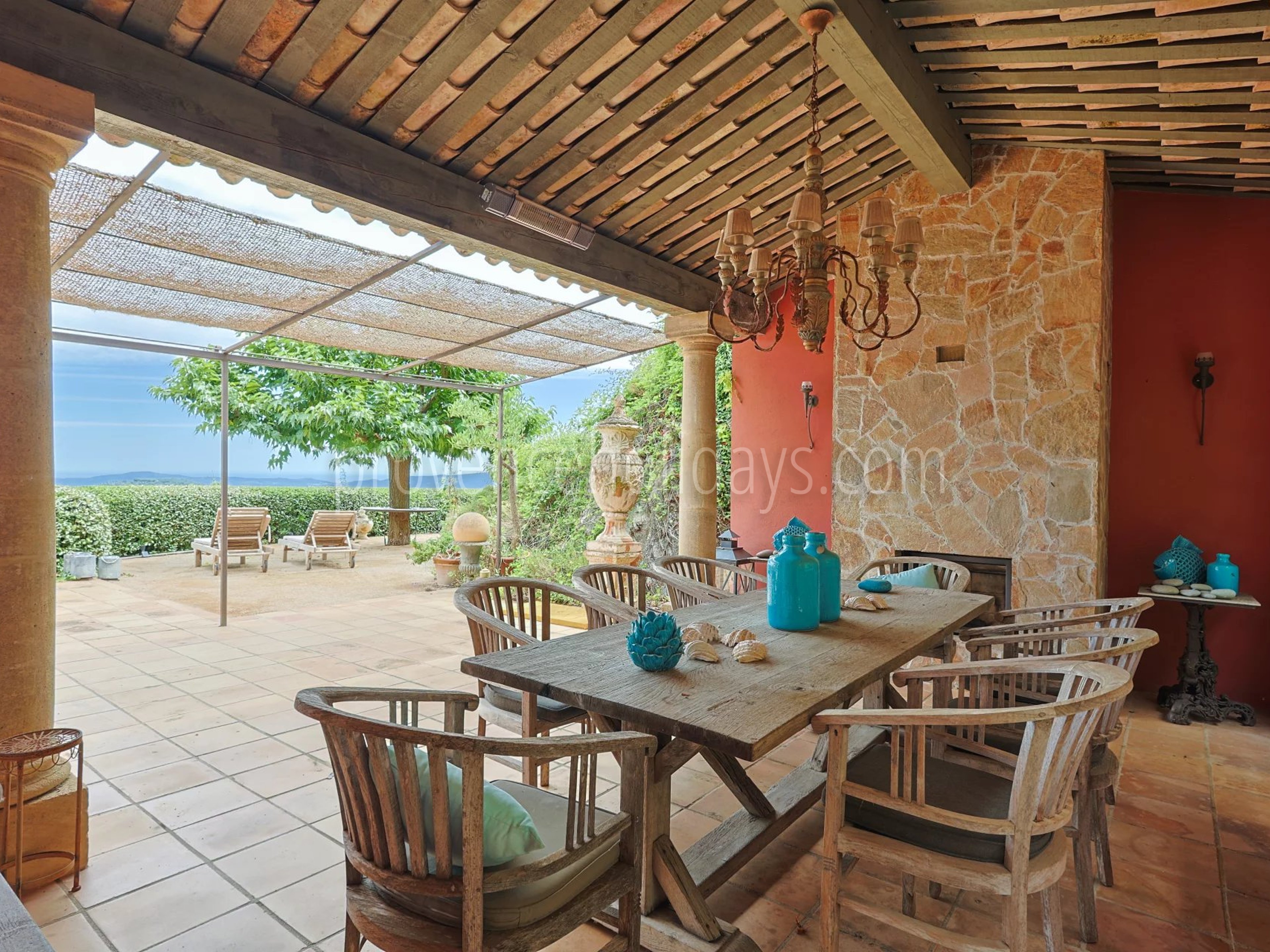 20 - Villa with sauna in La Garde-Freinet: Villa: Exterior