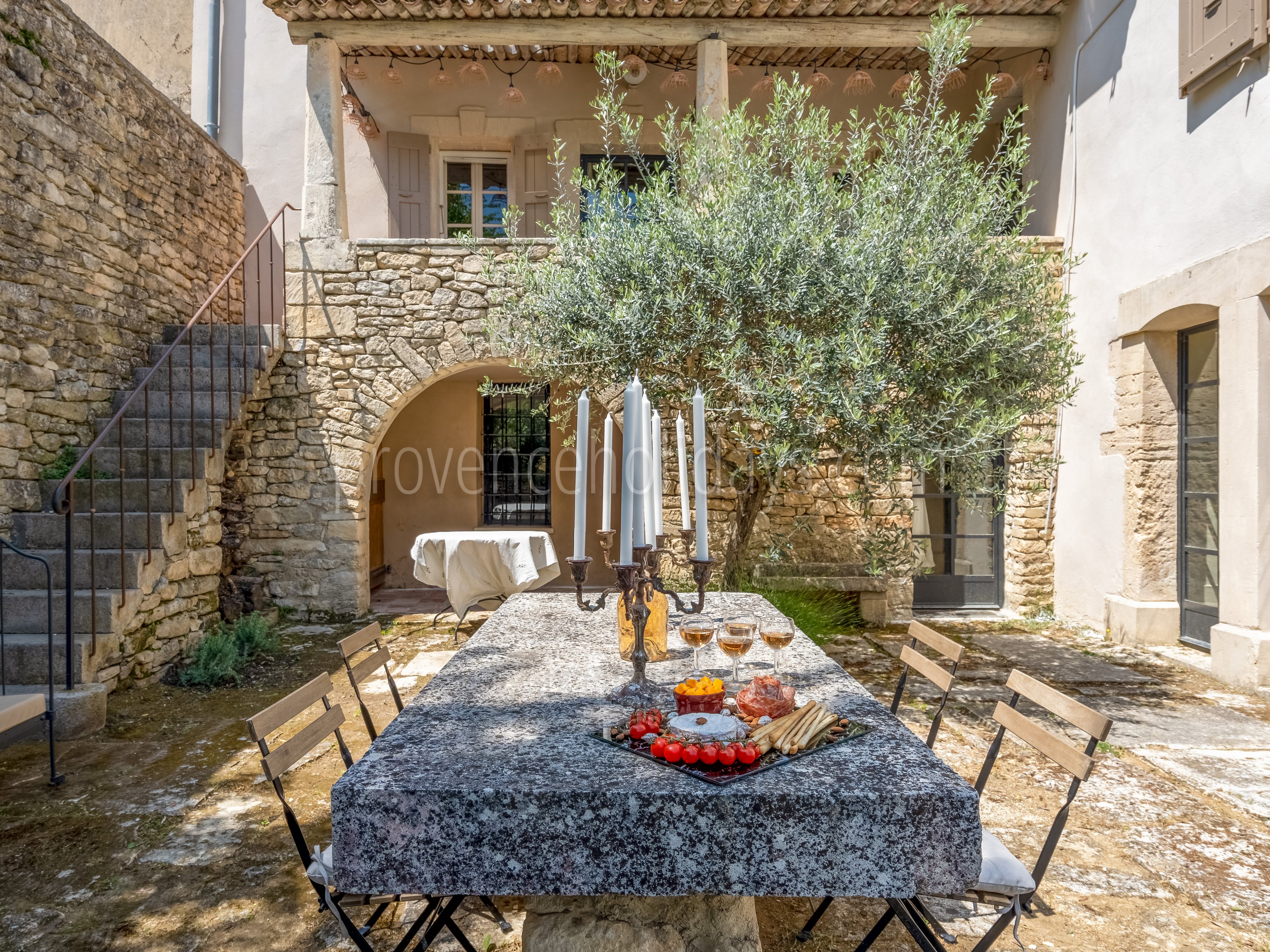 53 - Bastide des Magnans: Villa: Exterior