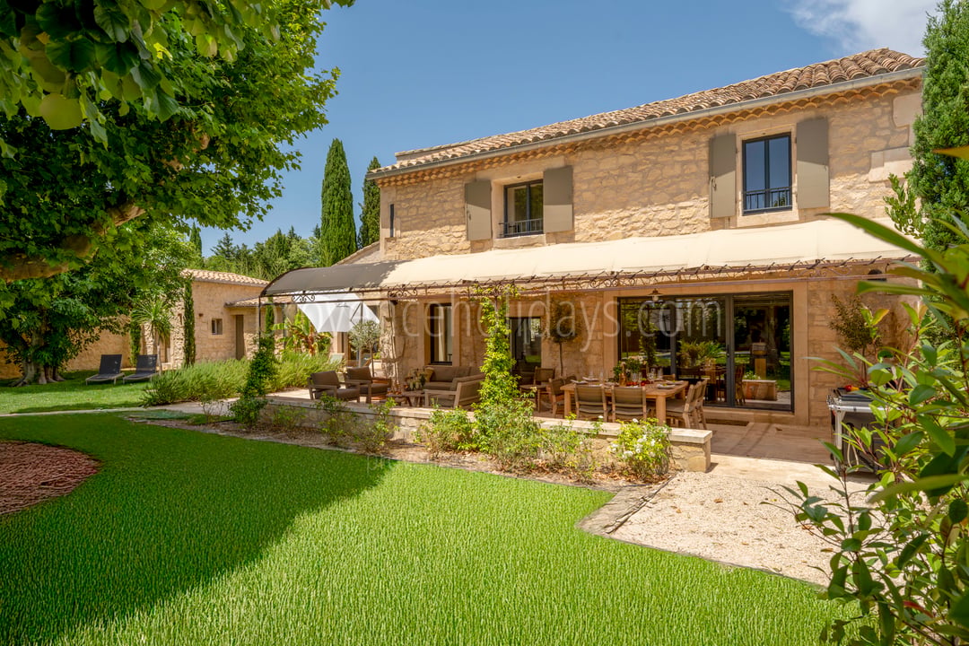 3 - Le Mas de la Belle Croix: Villa: Exterior