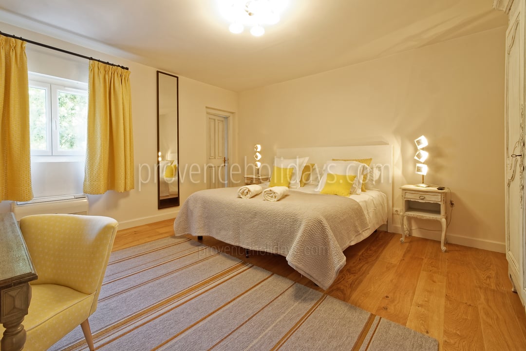 50 - Villa Garrigue: Villa: Bedroom