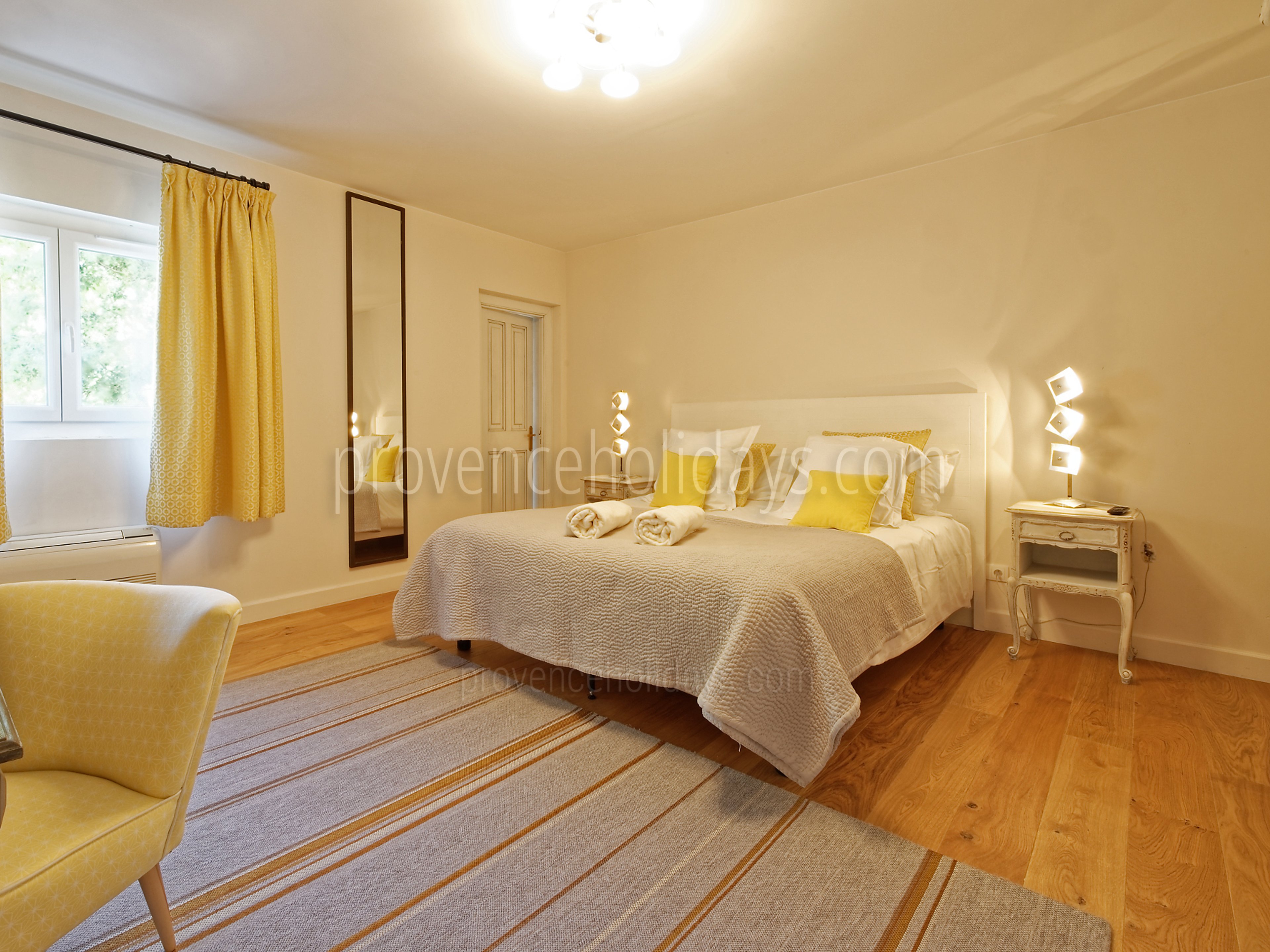 50 - Villa Garrigue: Villa: Bedroom