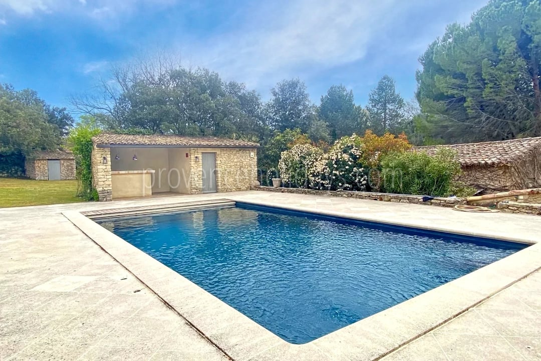 16 - Characterful mas in Ménerbes: Villa: Pool