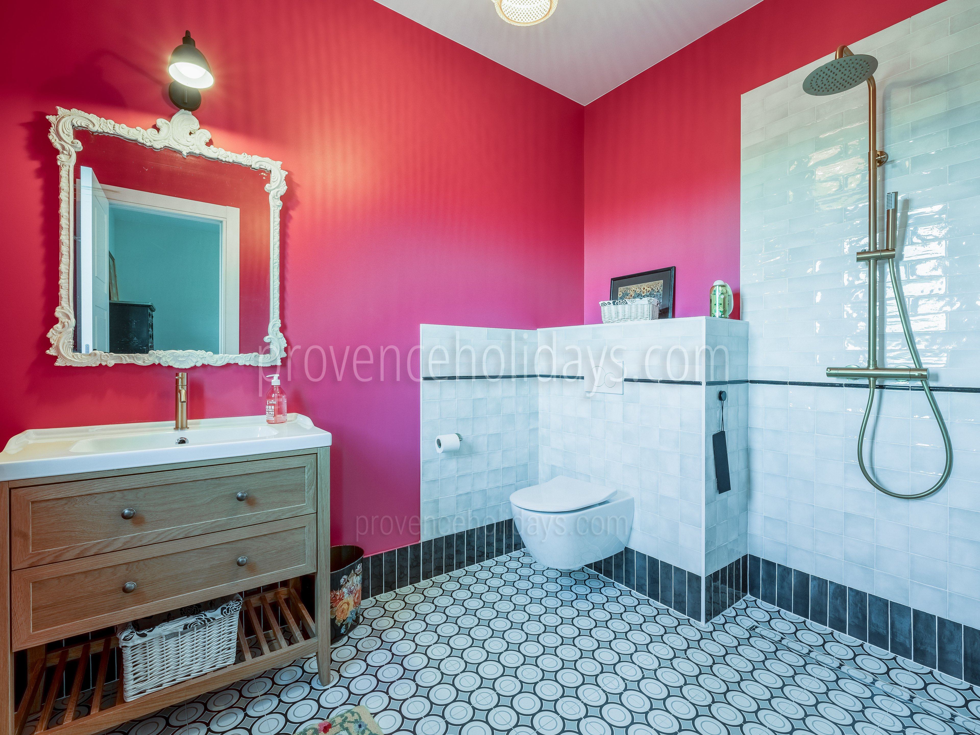47 - Domaine des Arts: Villa: Bathroom 1